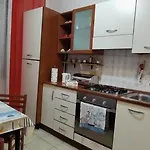 Apartment La Stellina Vacanze Ch Italia *