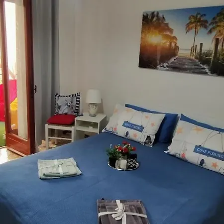 Apartament La Stellina Vacanze Ch Italia *