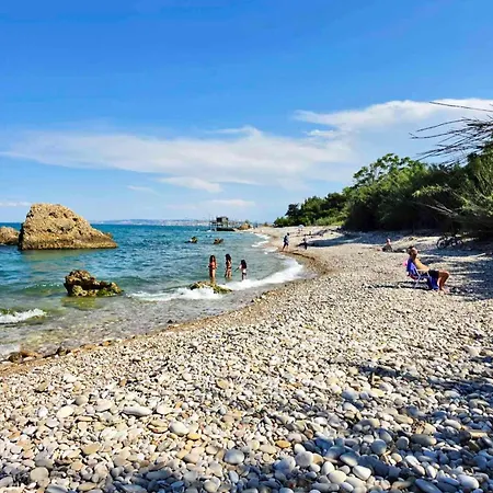 Apartment La Stellina Vacanze Ch Italia *